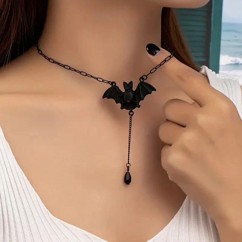 Gothic Halloween Black Bat Teardrop Pendant Necklace for Women Vintage Double Layer Blood Drop Tassel Choker Girls Party Jewelry