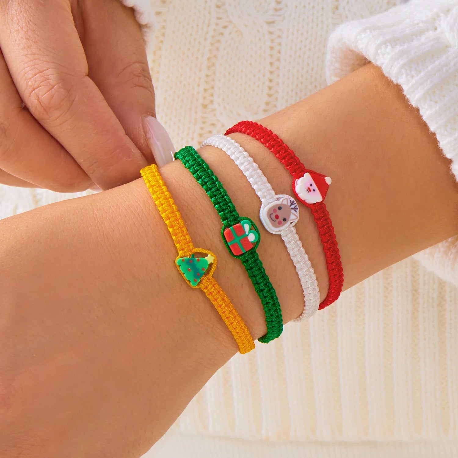 Handmade Christmas Bracelet For Women Girls Santa Claus Snowman Elk Xmas Tree Handwoven Adjustable Bangles New Year Jewelry Gift