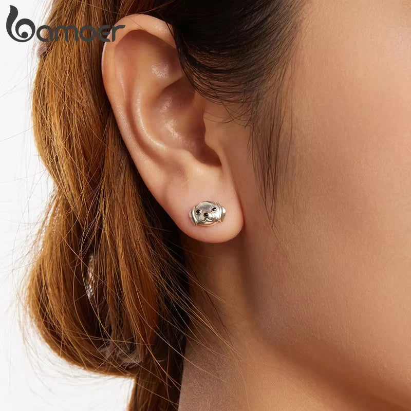 BAMOER Ohrringe aus 925er Sterlingsilber mit Labrador-Motiv für Damen und Mädchen, Schmuck mit Tiermotiv für Tierliebhaber SCE1878