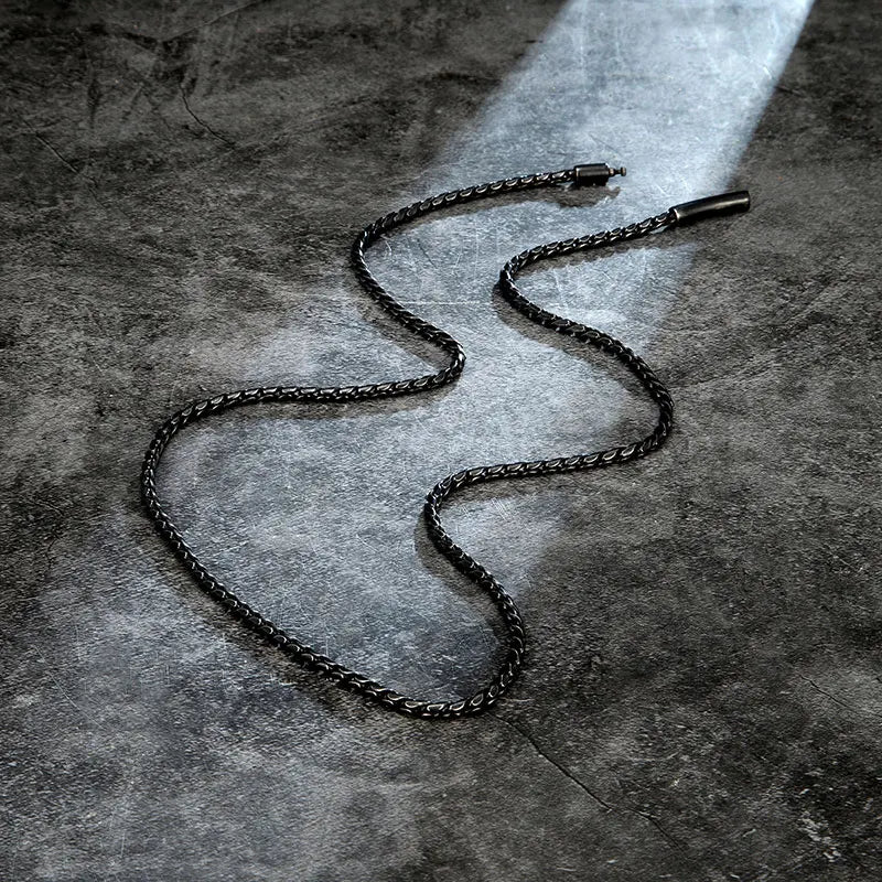 MKENDN Collier chaîne à maillons vintage oxydé noir de 3 mm pour hommes, chaîne cubaine de moto en acier inoxydable, bijoux de motard punk rock