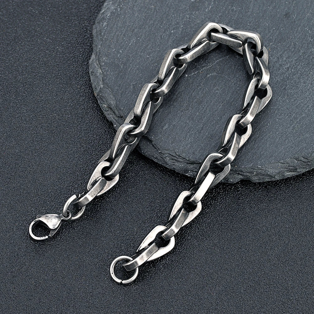 MKENDN Punk Heavy Horseshoe Link Chain Bracelets for Men Vintage Oxidized Clip Chain Wristband Chunky Jewelry