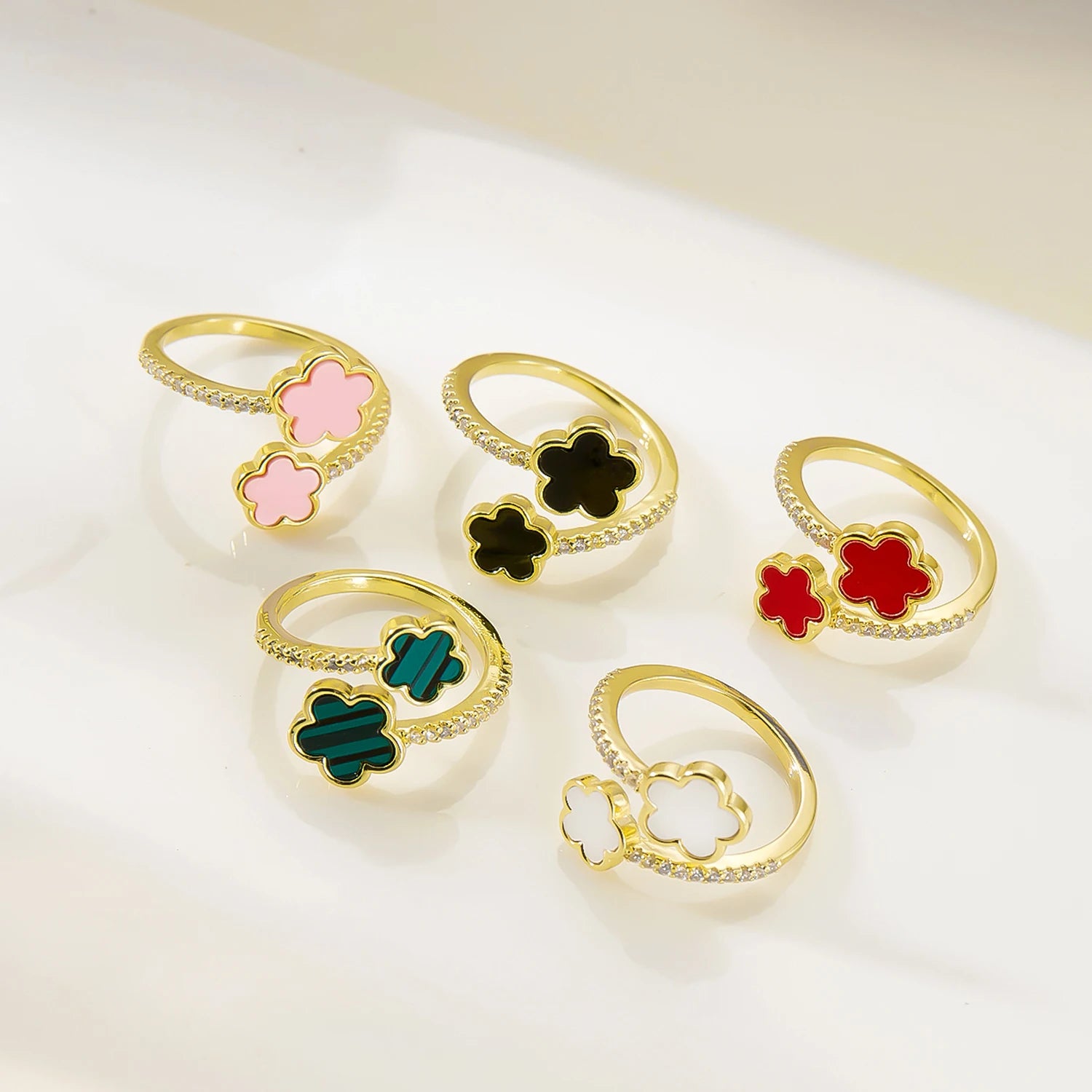 New Elegant Lucky Five Leaf Flower Ring For Women Micro Inlaid Zircon Flowers Adjustable Opening Finger Ring Romantic Jewelry