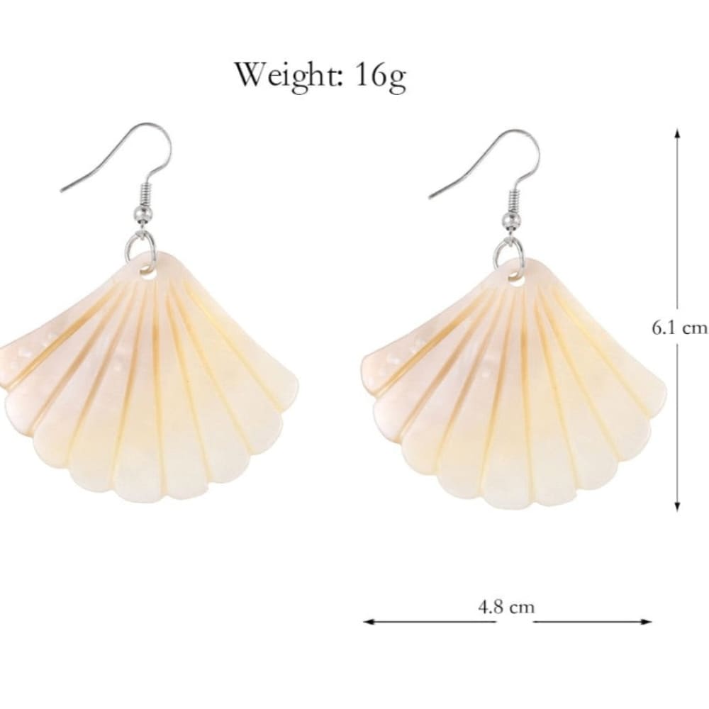 Cream Shell Earrings