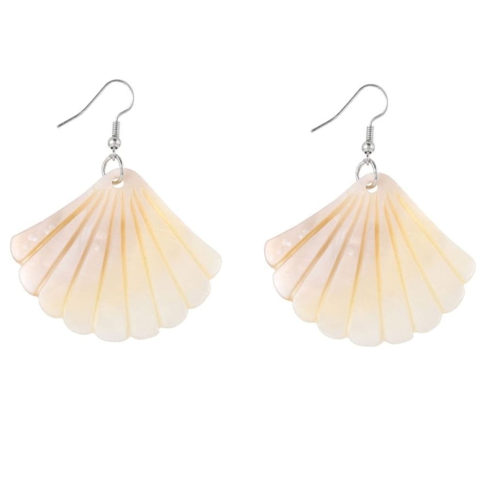 Cream Shell Earrings
