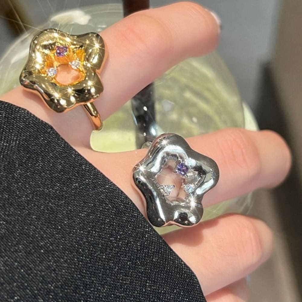 Elegant Starfish Ring