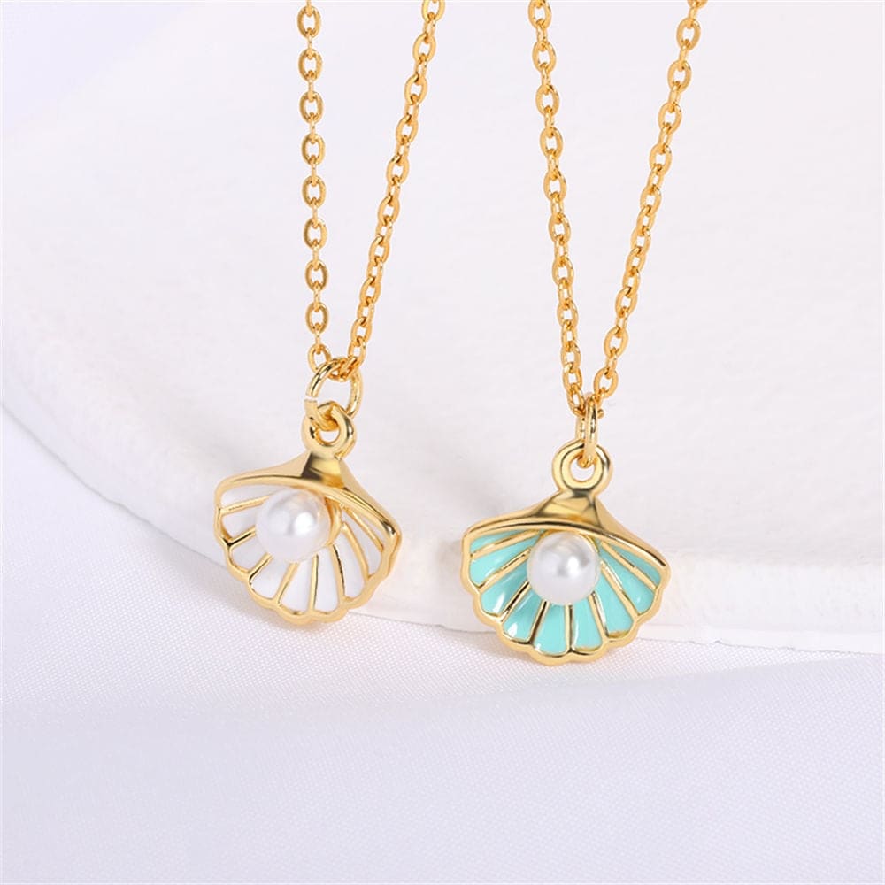 Pearl Clam Shell Necklace