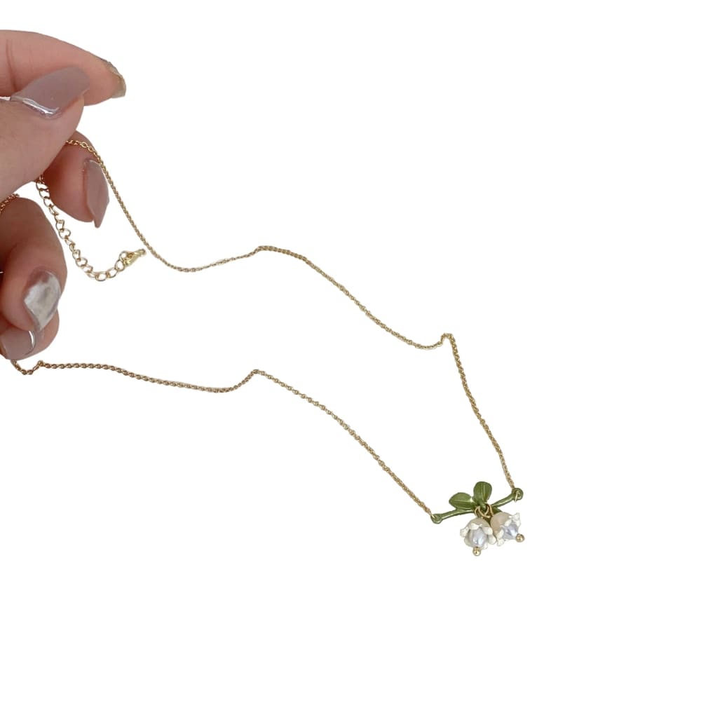 Pearl Green Beach Earrings