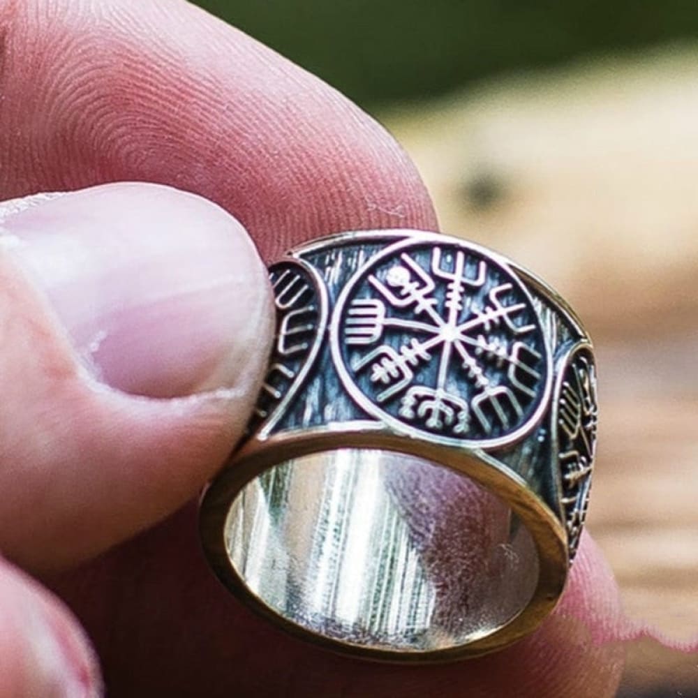 Retro Viking Compass Ring