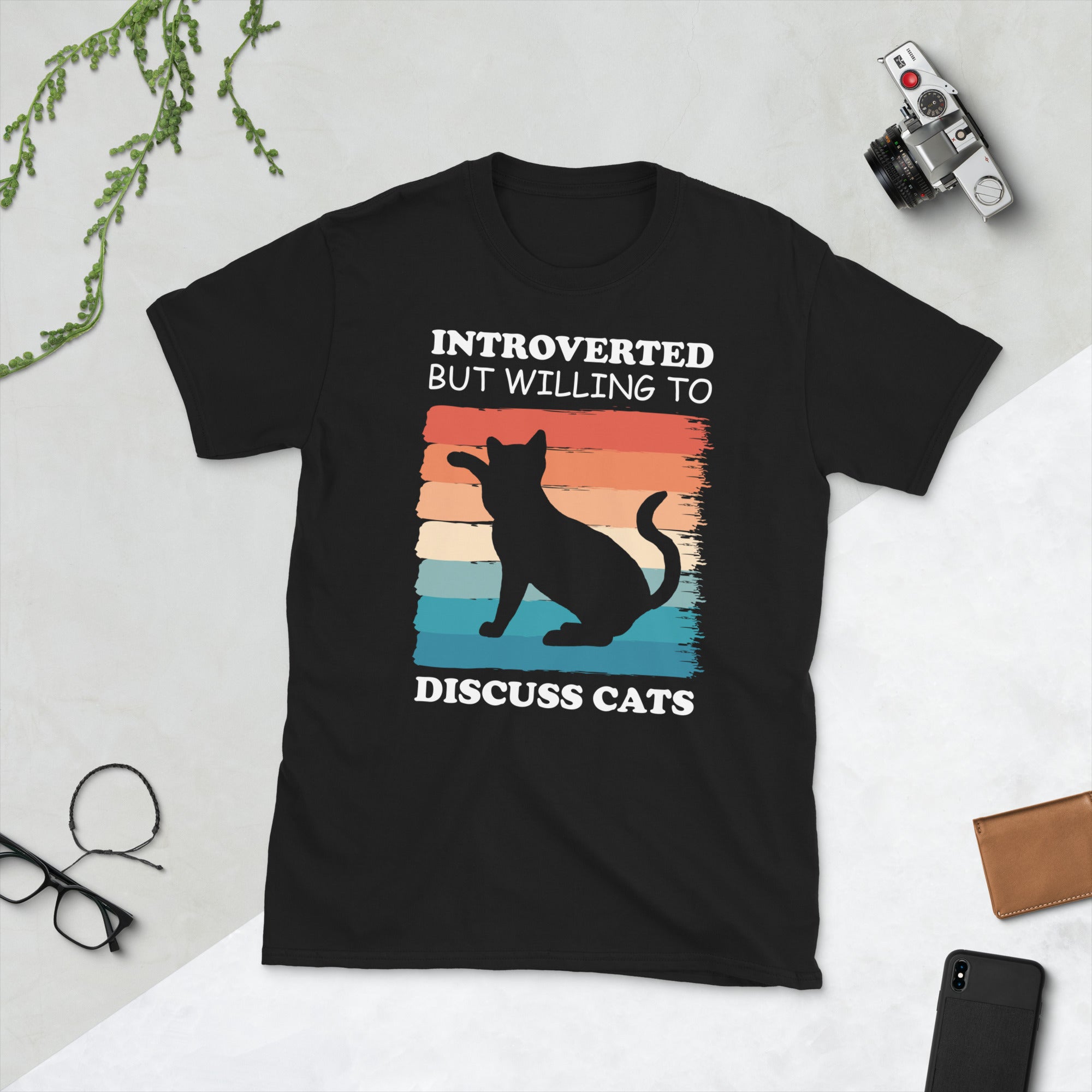 Introvertiertes, aber bereit, über Katzen zu diskutieren, Lustiges introvertiertes Katzenbesitzer-Shirt, introvertiertes Geschenk, introvertiertes Shirt, lustiges Katzen-T-Shirt, süße Katze