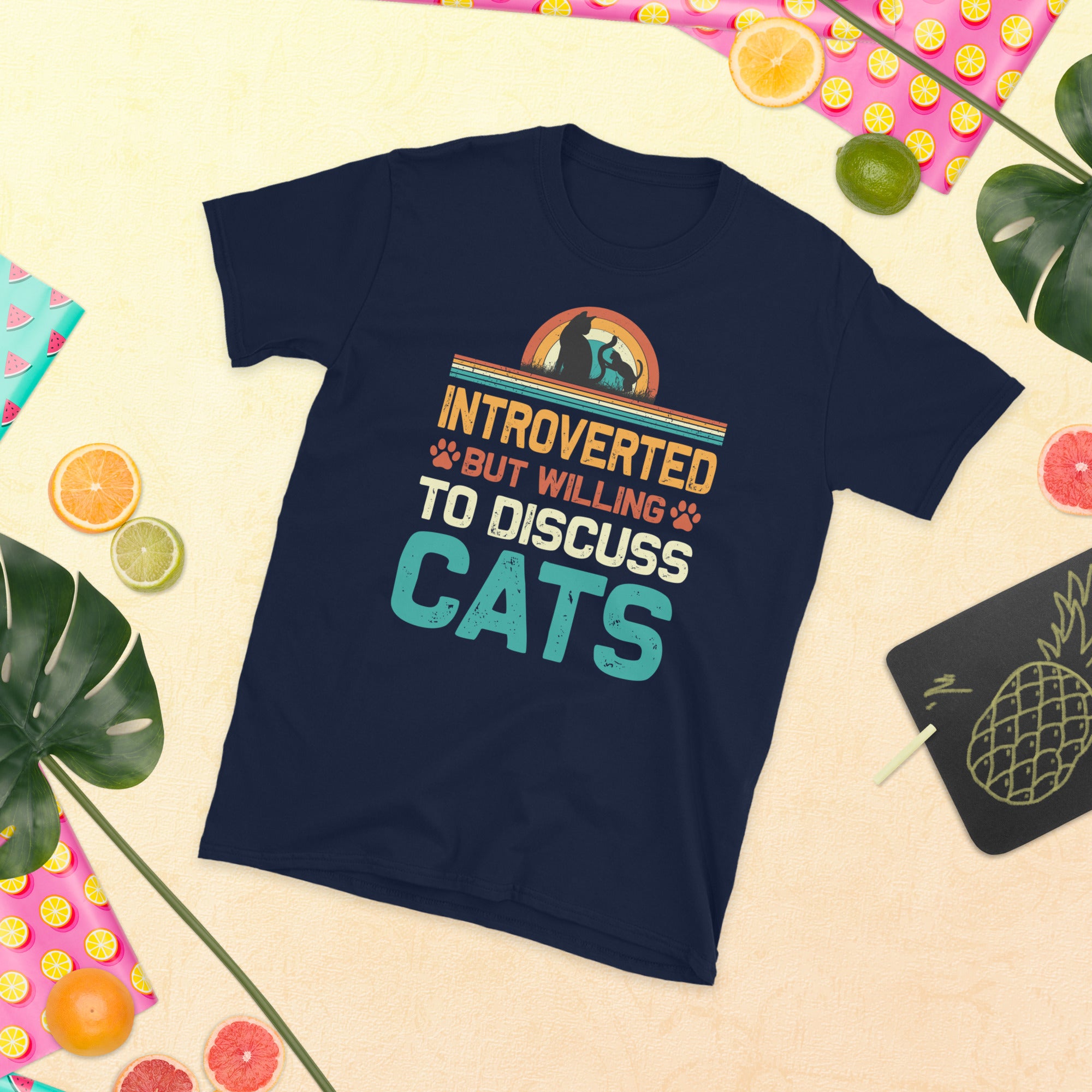 Introvertiertes, aber bereit, über Katzen zu diskutieren, Lustiges Katzenliebhaber-Shirt, Introvertiertes Shirt, Vintage Katzenbesitzer-T-Shirt, Katzenmama-Geschenke, Süßes Katzen-T-Shirt