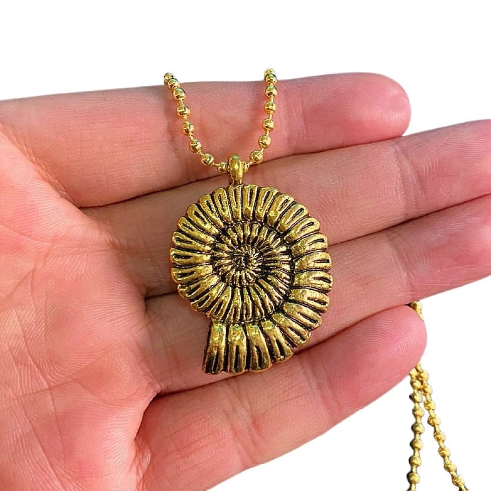 Ursula Shell Necklace