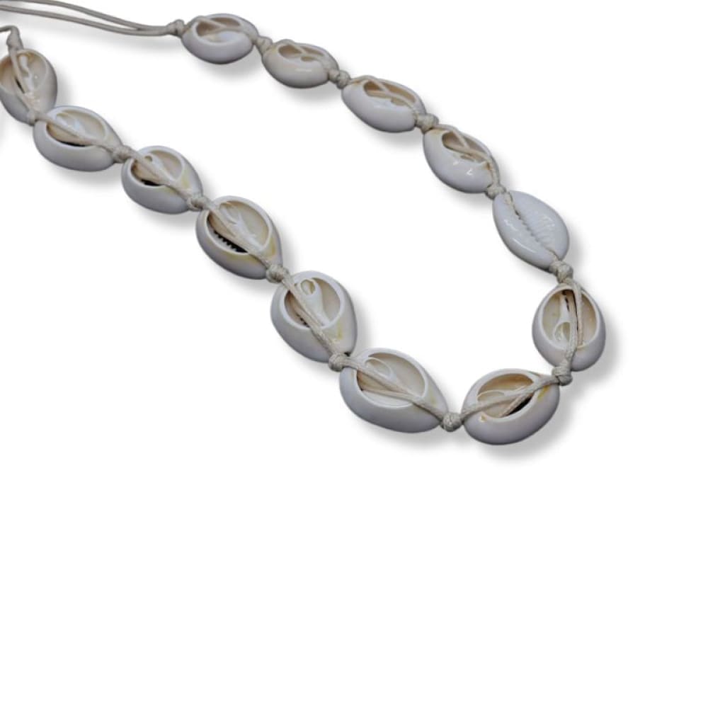 Vintage Hawaiian Shell Necklace