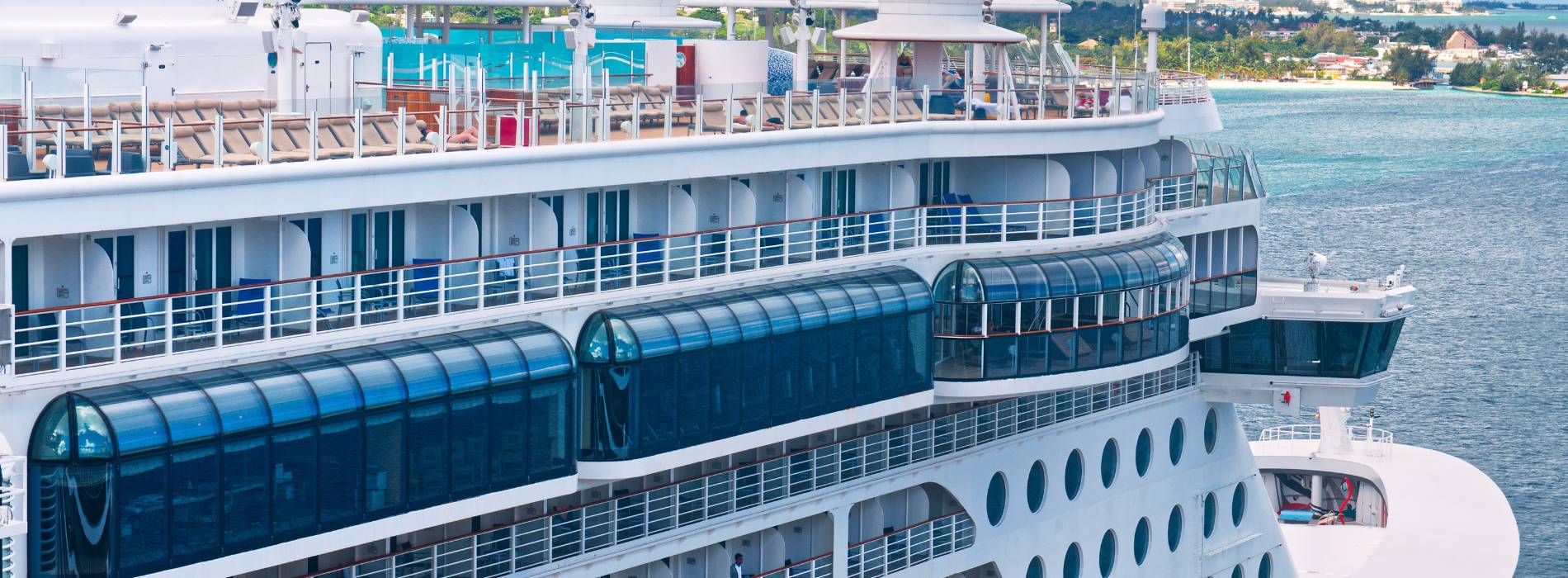 Do cruise ships have elevators? - Madeinsea©