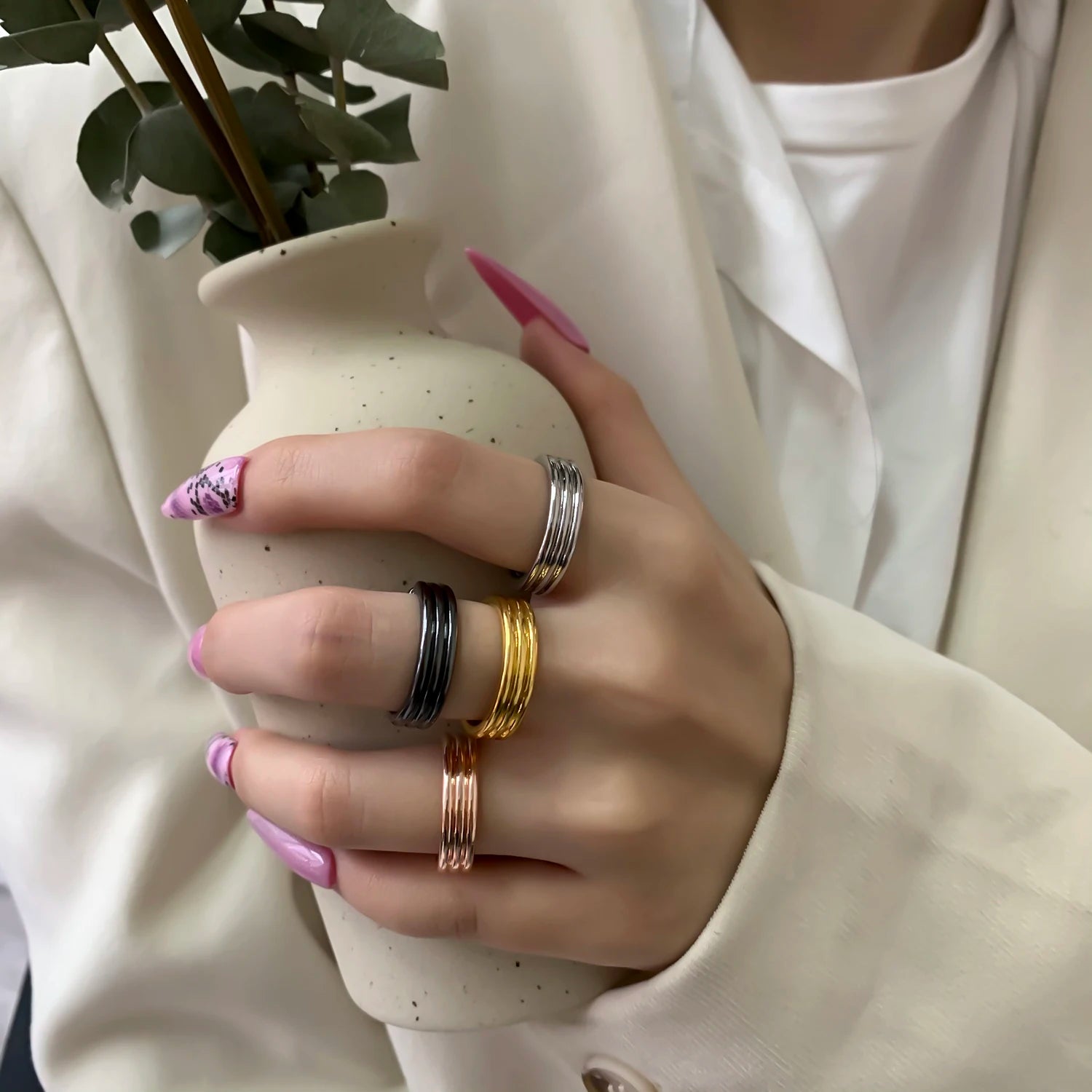 Bague magnétique tendance pour femmes et hommes, bague amincissante et bien-être, style punk, bijou de santé pour la perte de poids, cadeau