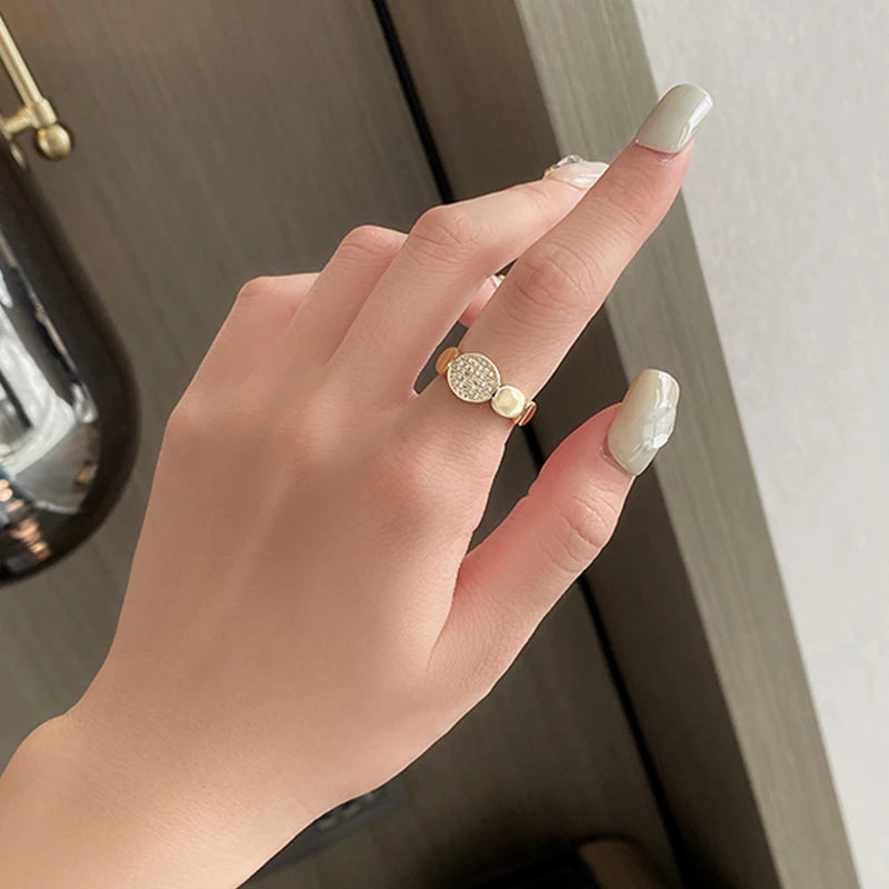 New Classic Zircon Circle Open Ring For Woman Exquisite Rhinestone Adjustable Finger Rings Girls Wedding Party Jewelry Gift