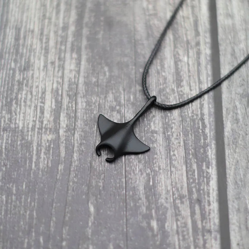 Unique Marine Animal Manta Necklace For Men Gift For Boyfriend Beach Necklace Male Accessories Pendant Necklace Surf Necklace - Madeinsea©