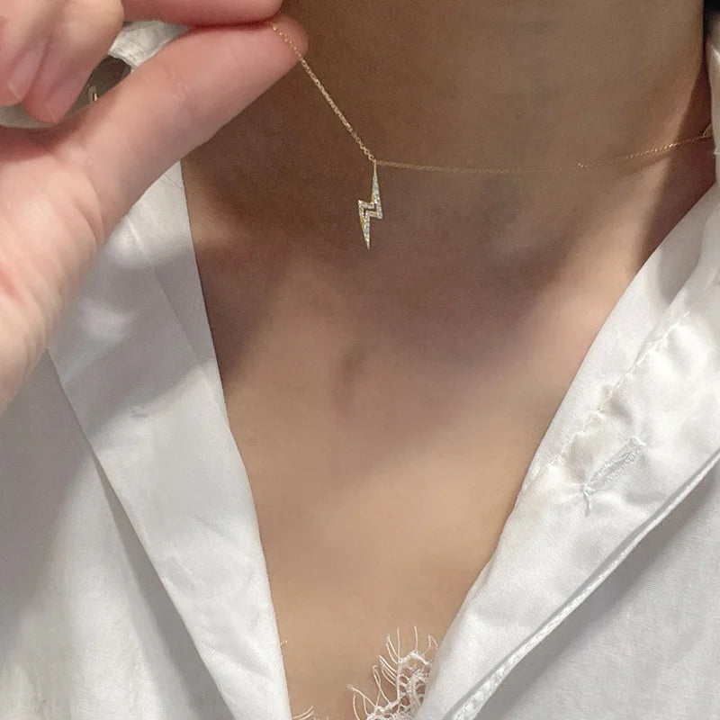 925 Sterling Silver Shiny Zircon Lightning Pendant Necklace for Women Korea 14K Gold Plated Temperament Jewelry Gift