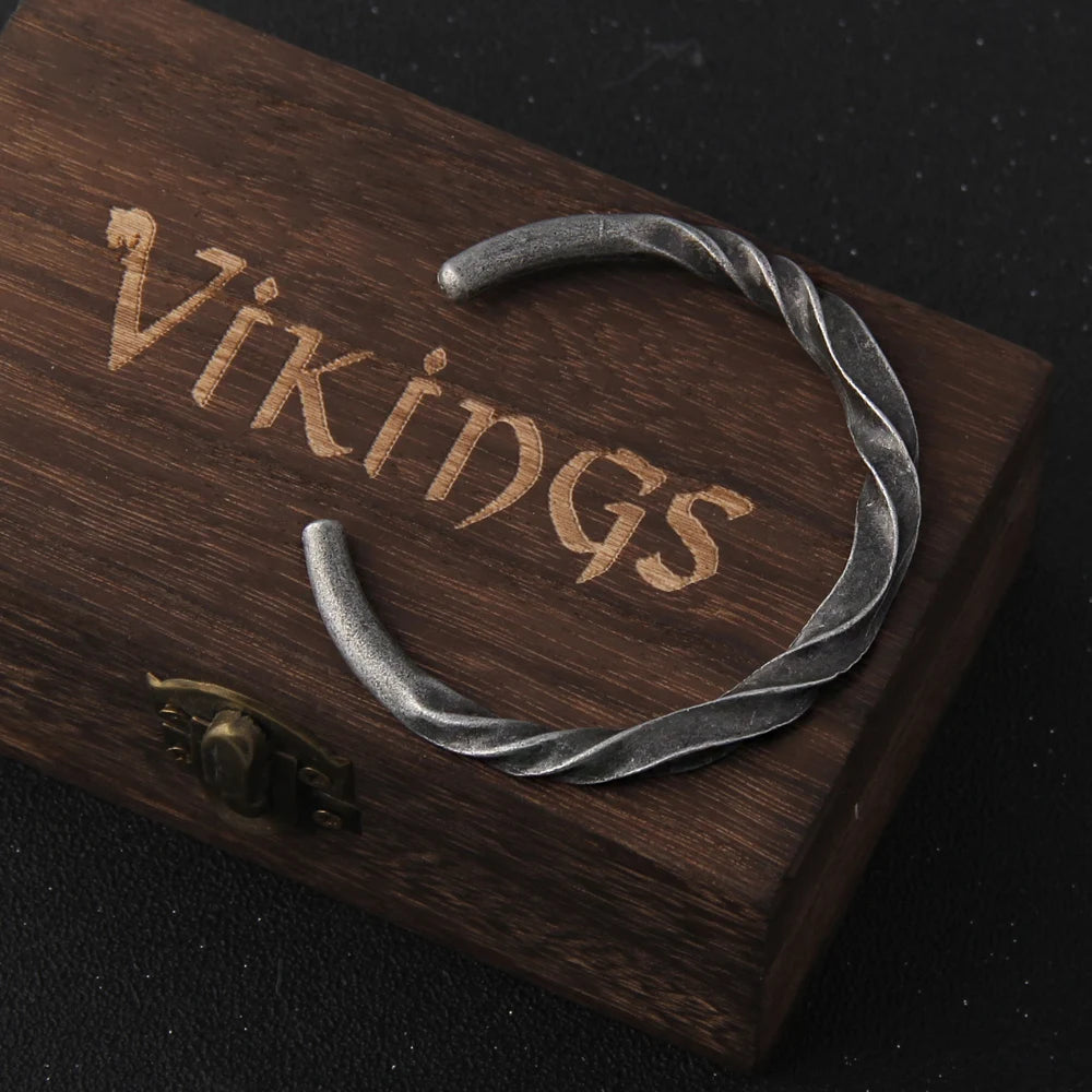 New Arrival Iron color Vikings Bangle with wooden box as gift style 2
