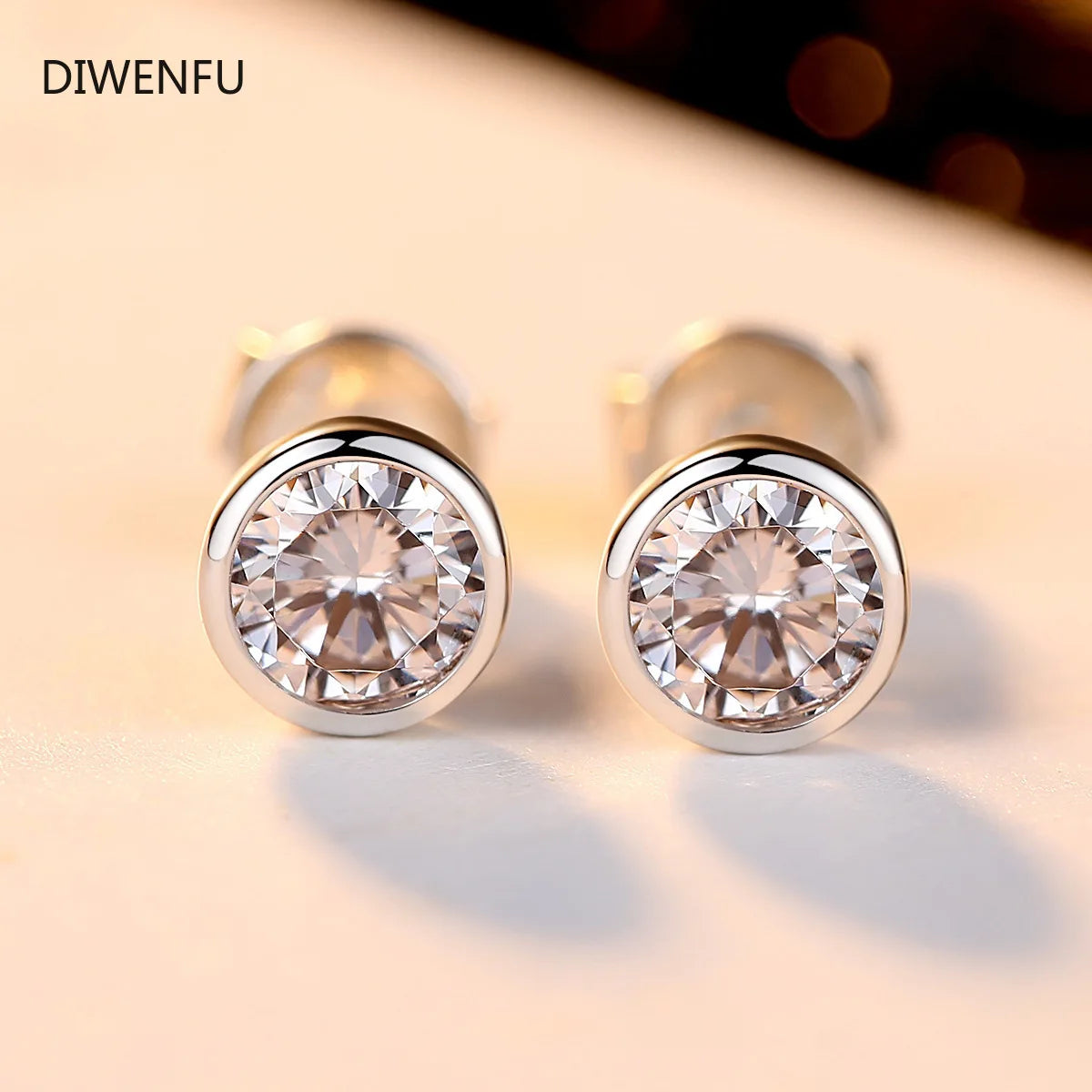 925 Silver Stud Earring for Women Bizuteria Aros Mujer Oreja Gemstone 925 Black White Diamond Jewelry Garnet Earring for Girl