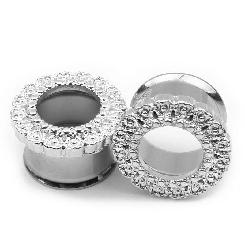 2 Stück Ohrstöpsel/Tunnel/Ohrpiercings aus 316L Edelstahl mit geschraubten Sattelohrring-Expander-Messgeräte Körperschmuck-Piercings