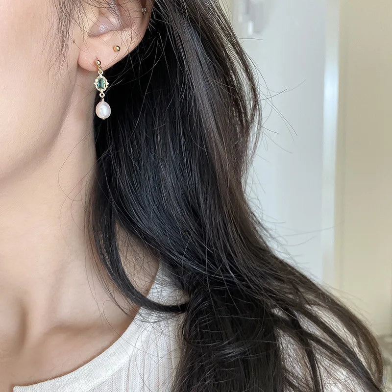 Boucles d'oreilles en argent sterling 925 style palais avec cristal émeraude pour femmes, simples, perles et pompons, bijoux de fête généreux et haut de gamme, cadeau