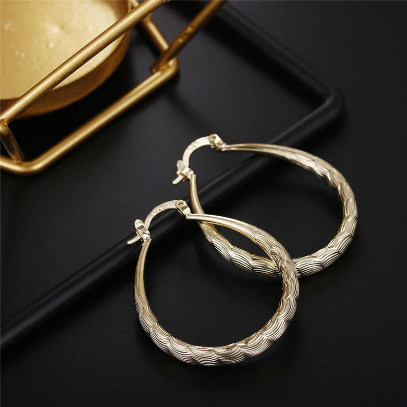 DOTEFFIL Round Circle U Ripple Hoop Earring Gold For Woman Fashion Party Wedding Engagement Party Jewelry