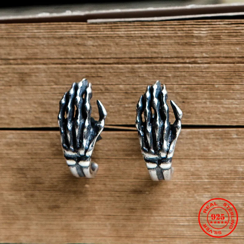 MKENDN 100% 925 Sterling Silber Kreativer Retro Totenkopf Hand Knochen Ohrstecker Herren Damen Hip-Hop Street Punk Gothic Ohrschmuck