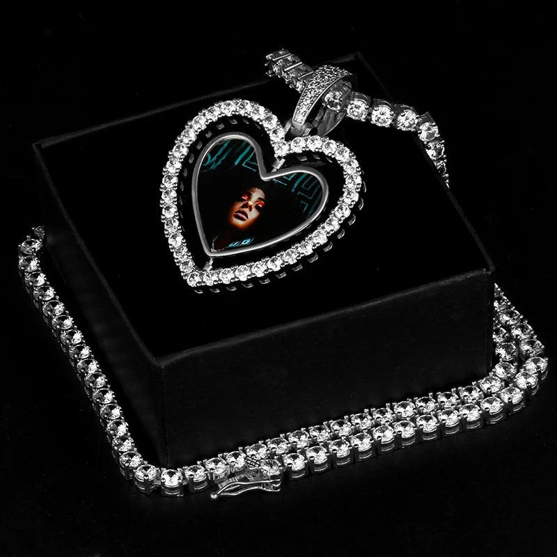 Collier pendentif cœur double face personnalisé pour homme, style hip-hop, pendentif en zircone serti de diamants, médaillon souvenir photo personnalisé