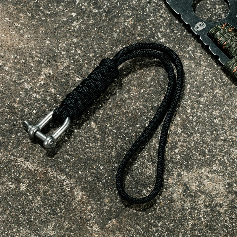 New Design Paracord Keychain stainless steel U-shaped Buckle Hand-woven keychain Wrist Anti-lost Rope Emergency Survival Tool