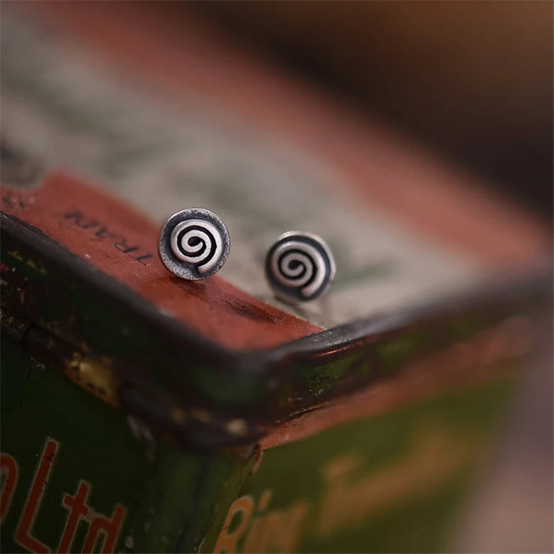 MKENDN Men Women Retro Exquisite Personality Swirl Round Stud Earrings Punk Hip-Hop Unisex Earrings 925 Sterling Silver Jewelry