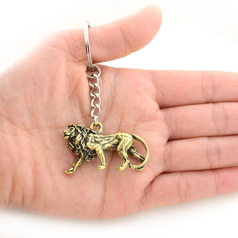 New Vintage 3D Prairie Lion Key Chain Charms Wild Animals Keychains Pouch Car Keyring Jewelry For Women Girls Gift Accessories