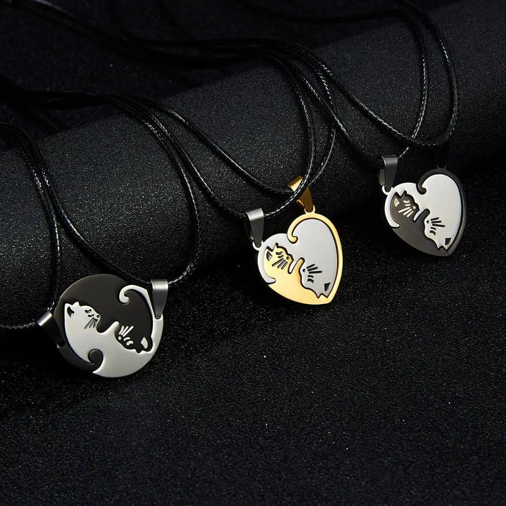 Animal Pendant Black White Cat Stitching Necklace Simple Friendship Gift Heart Shape White Cat Cute Couple Jewelry Necklace