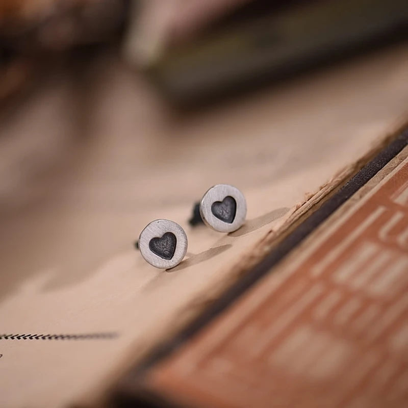 MKENDN 100% 925 Sterling Silver Heart Round Stud Earrings Personality Minimalist Heart Ear Jewelry Accessories Gothic Style