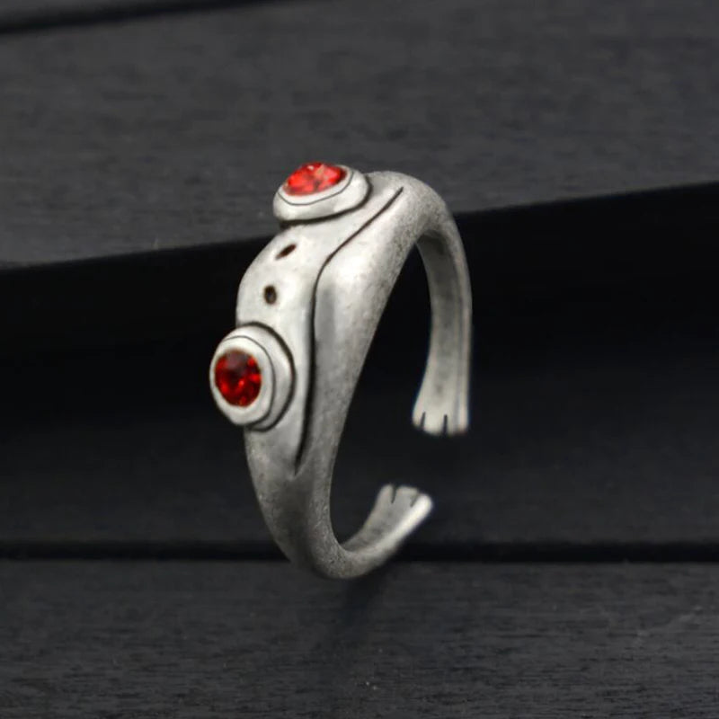 New Vintage Crystal Eye Frog Ring Men Boho Brass Knuckle Animals Anel Masculino Love Rings For Women Girls Fashion Jewelry Gift