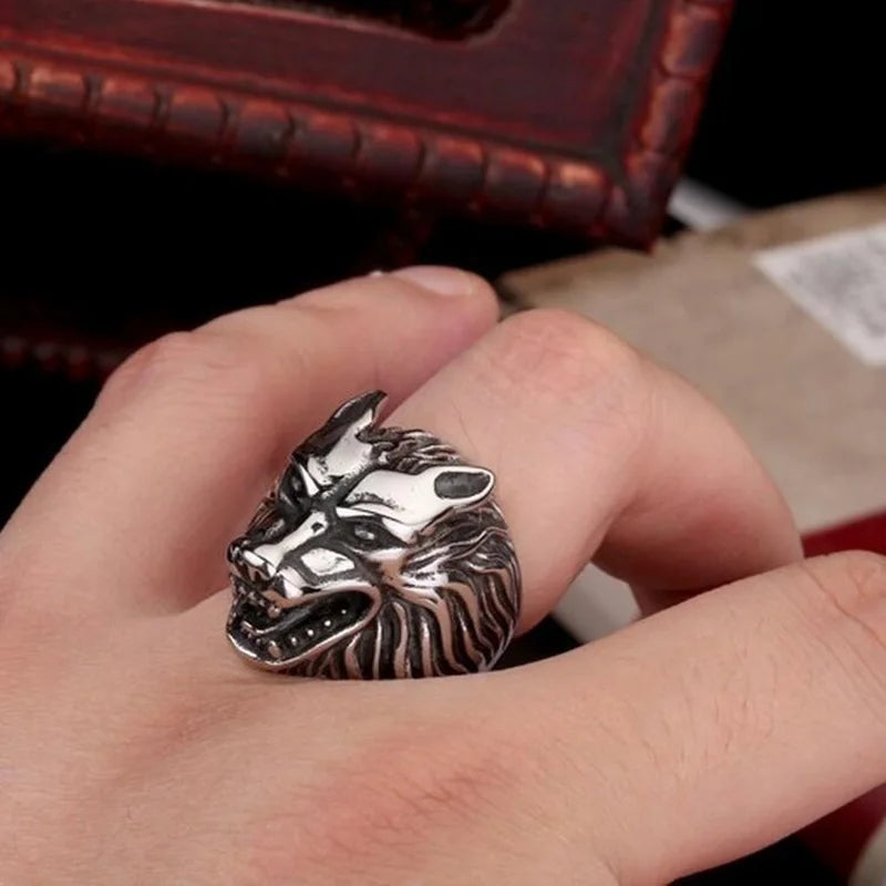 2025 Vintage Wolf Head Rings For Men Jewelry Accessories Punk Stainless Steel Rock Biker Rings Wholesale