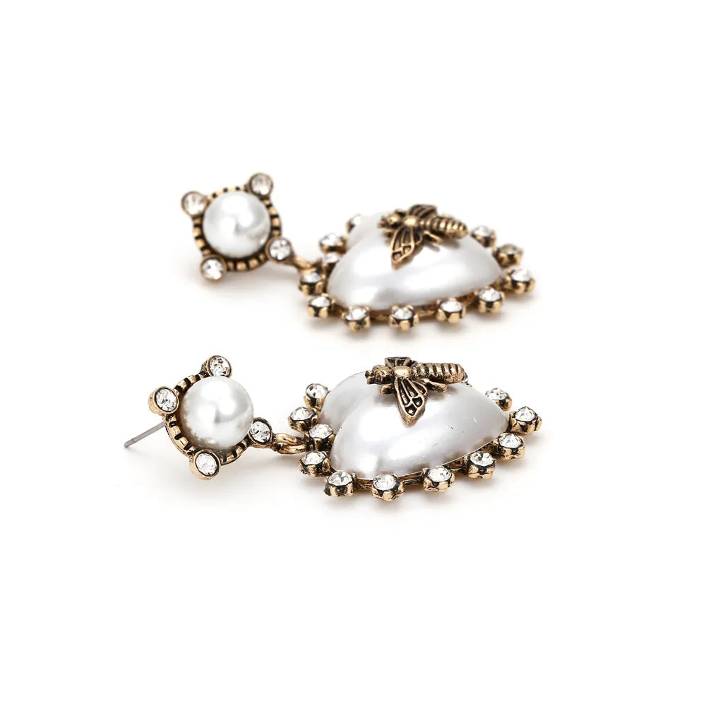 Vintage Baroque Heart-shaped Pearl Bee Earrings