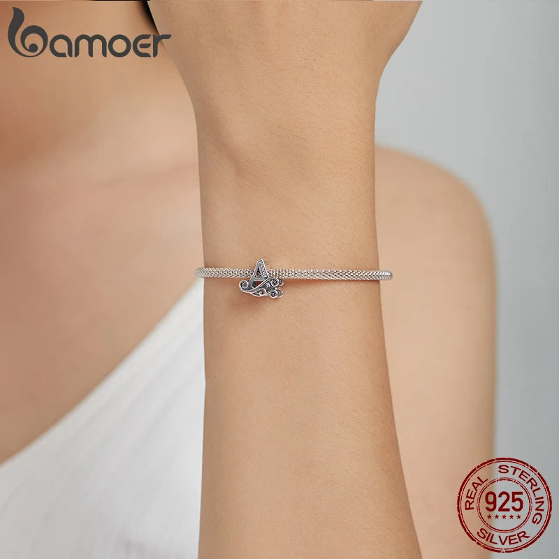 BAMOER Klassischer Buchstabe-Vintage-Charm aus 925er Sterlingsilber von A bis Z, 26 Buchstaben-Charms, durchbrochene CZ-Alphabet-Perlen, passend für Bettelarmbänder BSC030