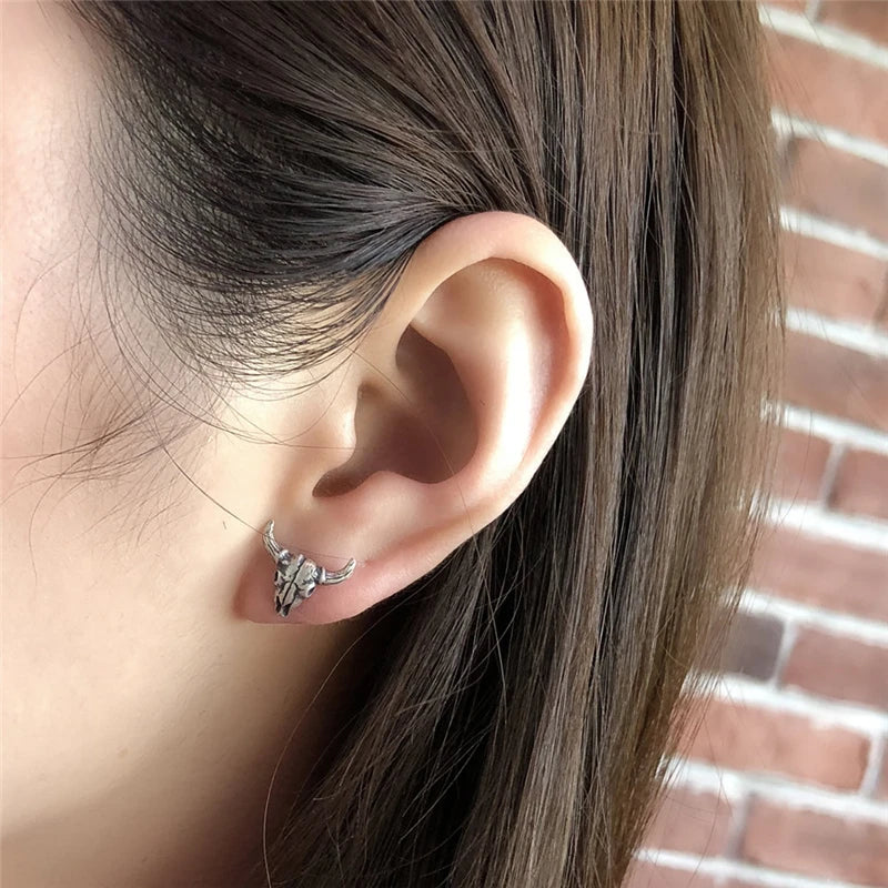 MKENDN Ohrstecker aus 100 % S925 Sterlingsilber, Schafskopf-Skelett, Gothic-Stil, dunkler Stil, Ohrschmuck für Damen und Herren