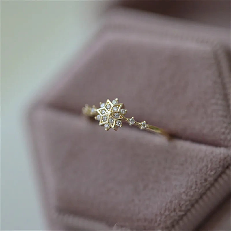 Shiny Zircon Exquisite Snowflake Ring for Women 925 Sterling Silver 14k Gold Plated Romantic Wedding Jewelry