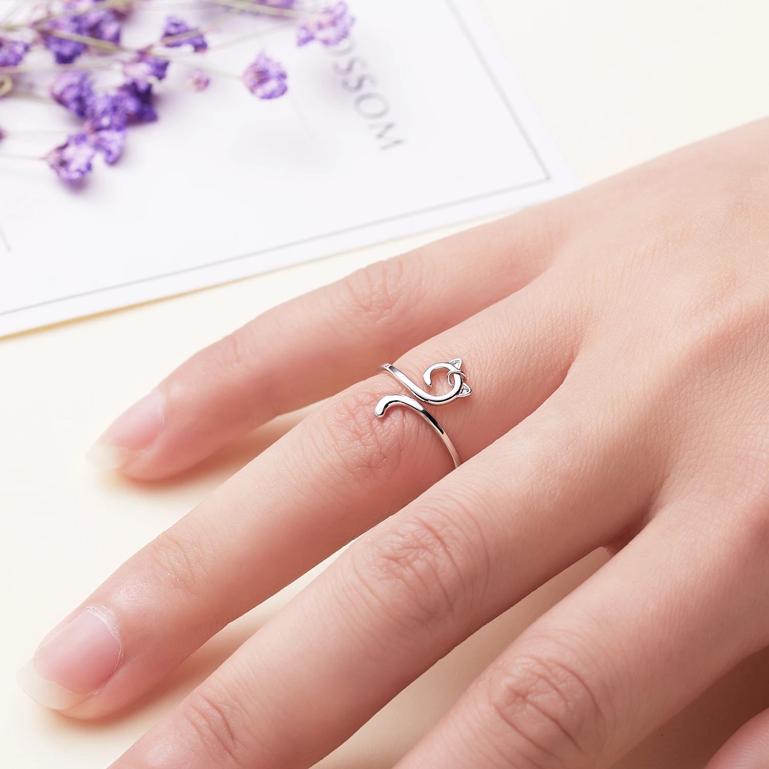 Personality Snake Finger Ring For Women Vintage Boho Punk Adjustable Simple Rings Girls Party Engagement Wedding Jewelry Gift