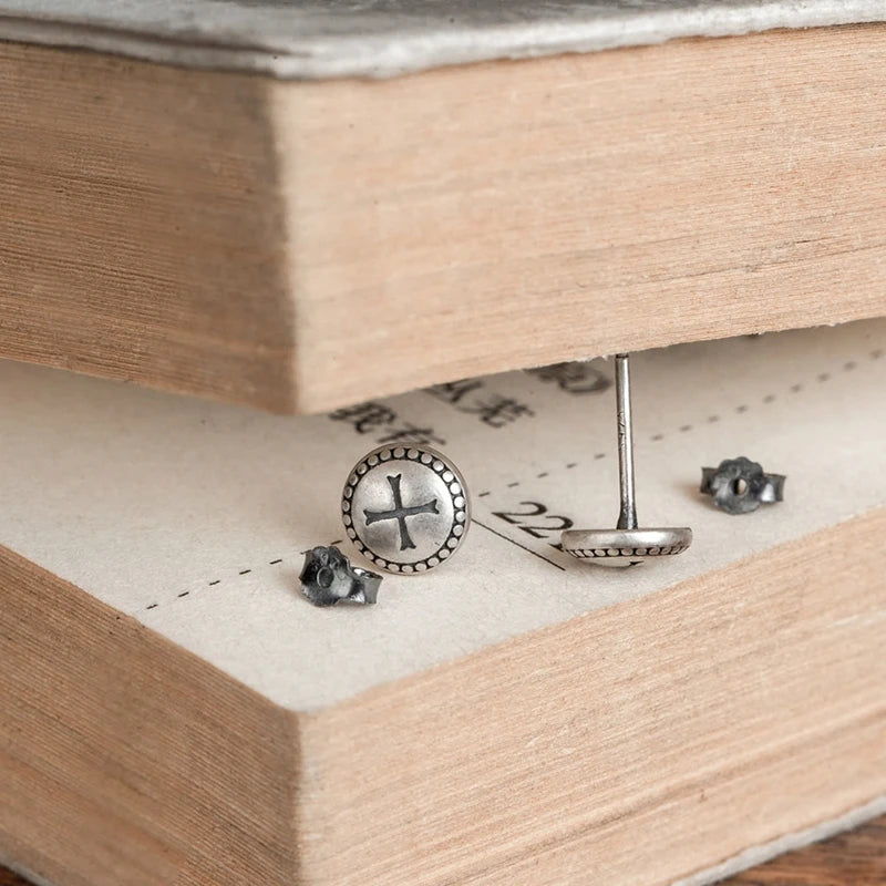 MKENDN 100% 925 Sterling Silber Kreative Retro Glücksknopf-Kreuz-Ohrstecker Punk Street Style Für Männer und Frauen Feiner Schmuck