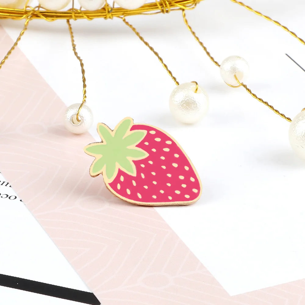 3 Style Cute Strawberry Brooch High Quality Fresh Fruit Enamel Pins Kids Cartoon Lepel Pins Bag Badges Jewelry Gift For Friend