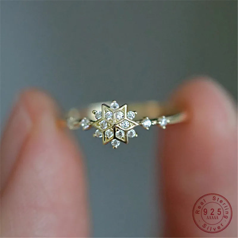 Shiny Zircon Exquisite Snowflake Ring for Women 925 Sterling Silver 14k Gold Plated Romantic Wedding Jewelry