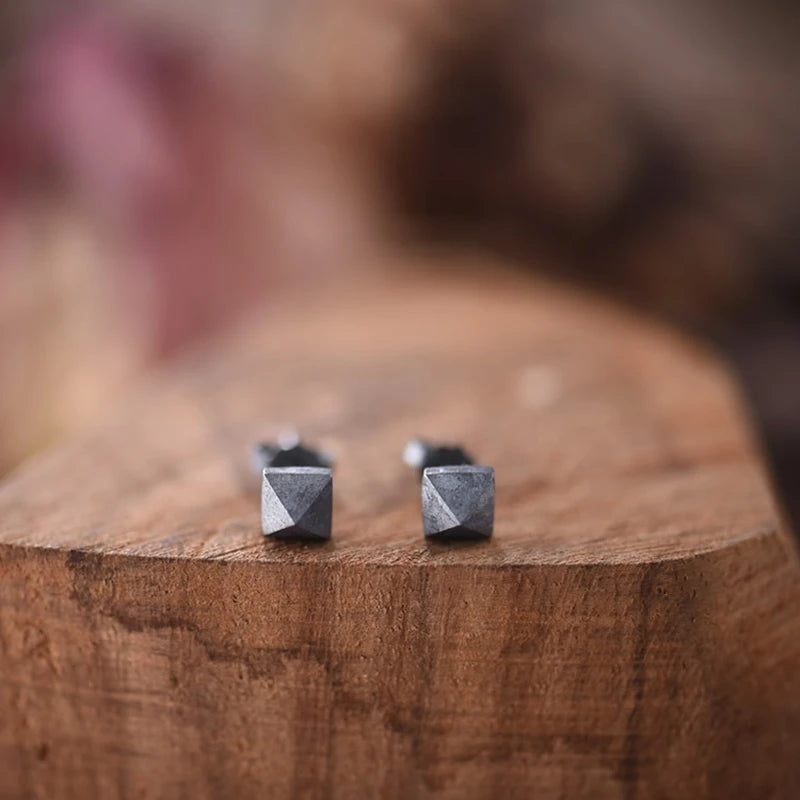 MKENDN 100% 925 Sterling Silver Pyramid Rivet Stud Earrings  Personality Minimalist Ear Jewelry Accessories Neo-Gothic Style