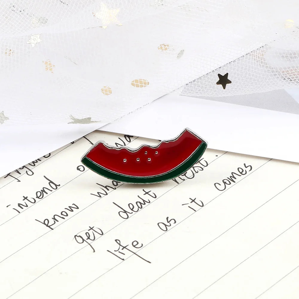 Hot Summer Cute Watermelon Enamel Pins Kids Cartoon Fruit Brooches Women Bag Decoration Badges Women Lapel Pins Jewelry Gift New