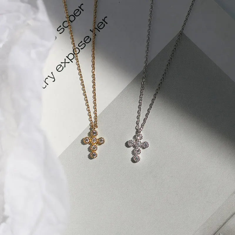 925 Sterling Silver Simple Pavé Crystal Cross Pendant Necklace Women Classic Temperament Wedding Party Jewelry Girlfriend Gift