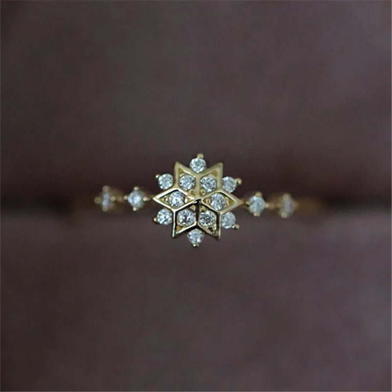 Shiny Zircon Exquisite Snowflake Ring for Women 925 Sterling Silver 14k Gold Plated Romantic Wedding Jewelry