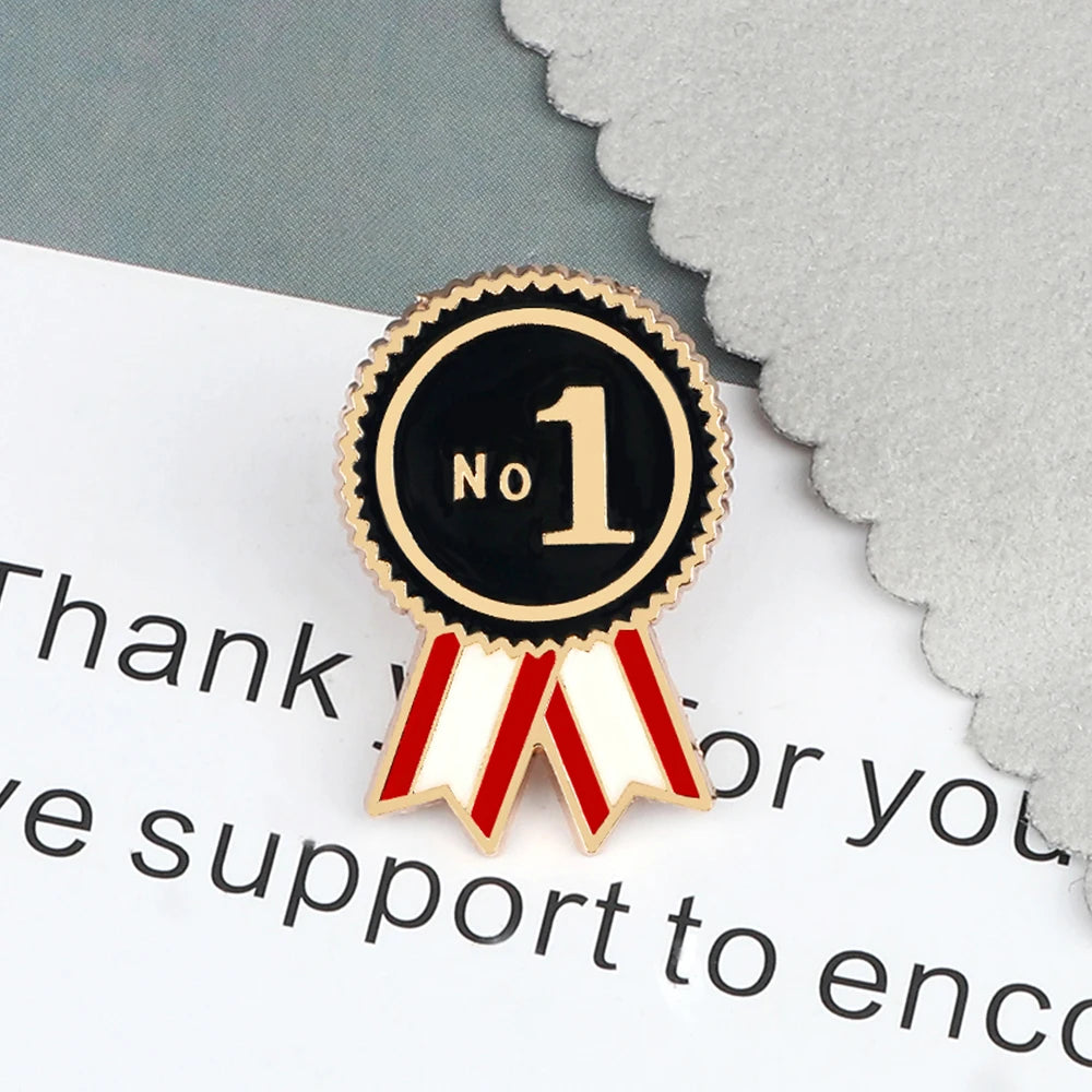 NO1 MEH Enamel Badges Kids First Place Award Brooch Women Personslity Brooches Men Coat Lapel Pins Bag Jewelry Gift For Friend