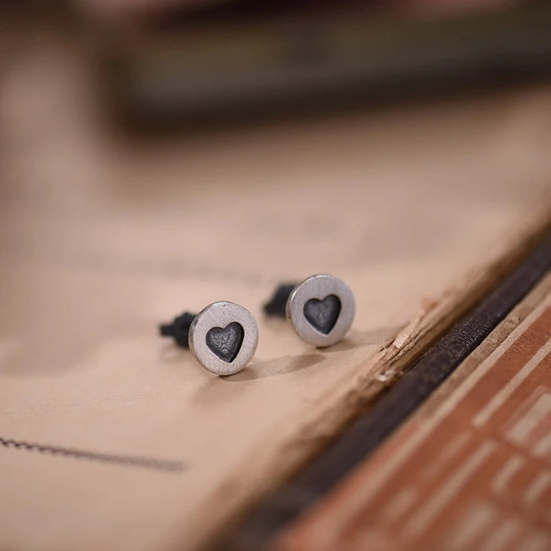 MKENDN 100% 925 Sterling Silver Heart Round Stud Earrings Personality Minimalist Heart Ear Jewelry Accessories Gothic Style