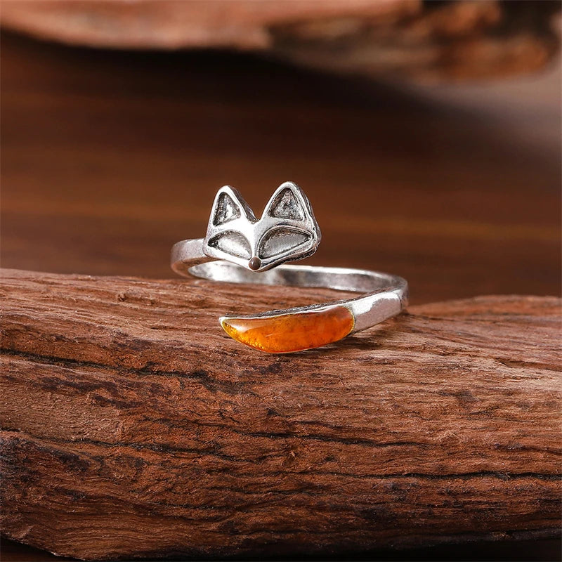 Vintage Cute Fox Shape Rings for Women Lovely Fox With Long Tail Charm Adjustable Knuckle Finger Ring Party Charm Jewelry Gifts